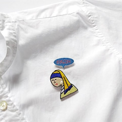●フェルメール 真珠の耳飾りの少女●刺繍ブローチ 2枚目の画像