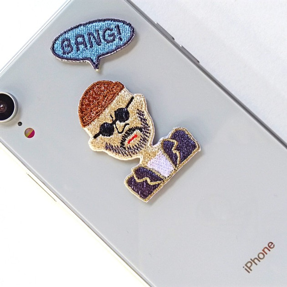 ●なりきりレオンくん●LEONくん●２WAY 刺繍デコレーションステッカー＆アイロンワッペン アップリケ　スマホにも 1枚目の画像