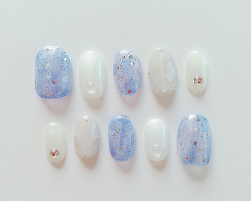 オーダー専】梅雨 雨の日 6月 ネイルチップ 韓国風 ニュアンス