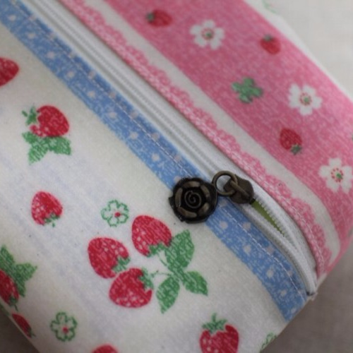 おしりふき＆ウェットティッシュケース☆イチゴ その他ケース