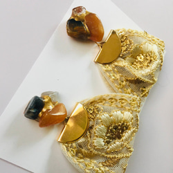 Kintsugi x 天然石材穿孔耳環 + 印度刺繡（橙色砂金石、Petersight、喜馬拉雅水晶） 第5張的照片