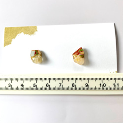 定制）有田瓷器碎片 x Kintsugi 穿孔耳環（日本圖案碎片，喜馬拉雅金方晶石） 第8張的照片