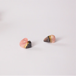 Kintsugi x 天然石鈦金屬耳環（印加玫瑰、Sugilite） 第1張的照片