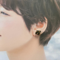 2ways 唐津焼 陶片 金継ぎ チタンポスト / ドット柄、黒タッセル 4枚目の画像