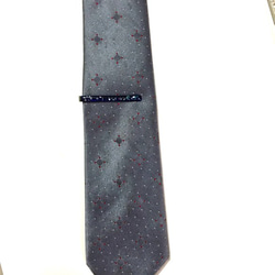 超薄殼成人領帶夾（帶壓花，藍色） 第2張的照片