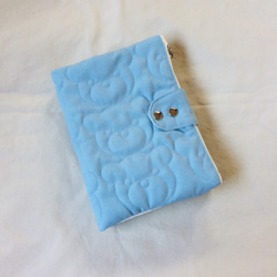 Mサイズ　kumasanフレンチブルー 母子手帳ケース 富士金梅11号帆布　くま　受注制作 1枚目の画像