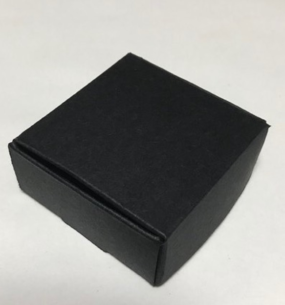10枚 小さな小さなギフトボックス 黒 1枚目の画像