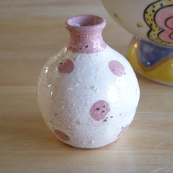 ぴんく水玉のミニ花瓶 2枚目の画像