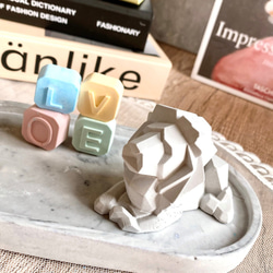 Lion Rock with 3 Alphabet Aroma Stone Set 第4張的照片