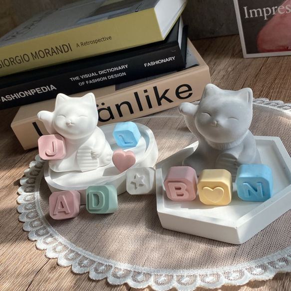 Maneki-neko with 3 Alphabet Aroma Stone Set 第4張的照片