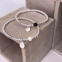 B10004(WHITE/ADULT) Initial Silver 925 Bracelet 第3張的照片