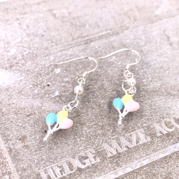 Colourful Ballons Silver 925 & Fresh Water Pearl Earrings 第4張的照片