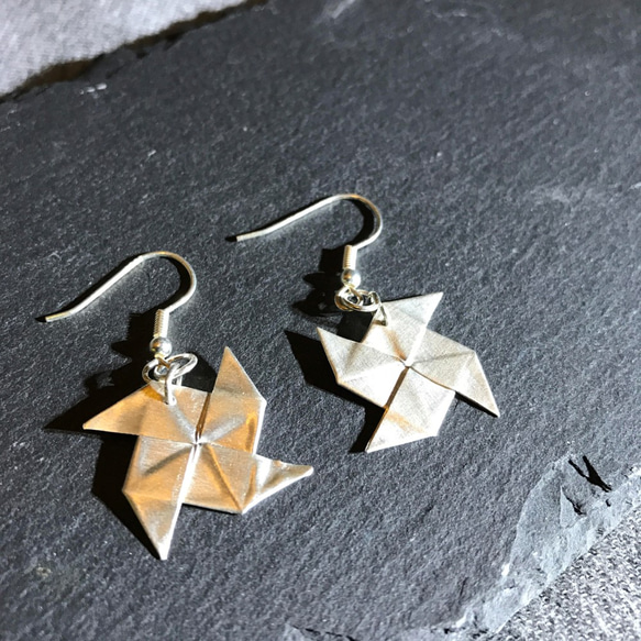 E11014 Paper Windmill Silver 999 & 925 Earrings 第2張的照片