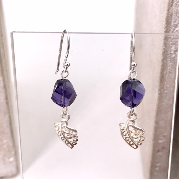 E41011(PURPLE) Leaves Silver 925 & Swarovski Crystal Earring 第3張的照片