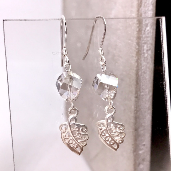E41011(GREY) Leaves Silver 925 & Swarovski Crystal Earring 第2張的照片
