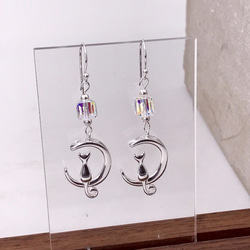 E41007 Cat in Moon Silver 925 & Swarovski Crystal Earrings 第2張的照片