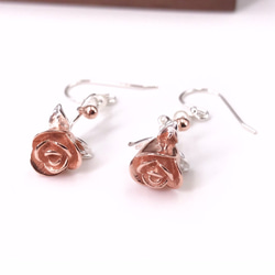 E31030 Golden Rose Silver 925 & Fresh Water Pearl Earrings 第1張的照片