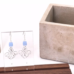 Vintage Badge Silver 925 & Swarovski Earring (LIGHT BLUE) 第2張的照片