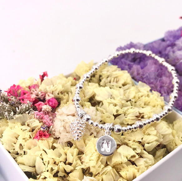 B10056 Pinecone Initial Silver 925 Bracelet 第2張的照片