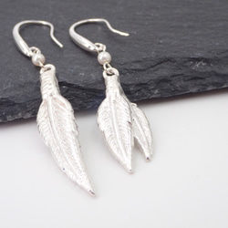 E31035 Feather Silver 999 , 925 & Fresh Water Pearl Earrings 第6張的照片