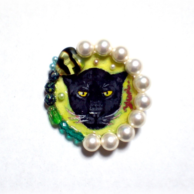 手描きブローチ Sサイズ「クロヒョウ」hb-s-20