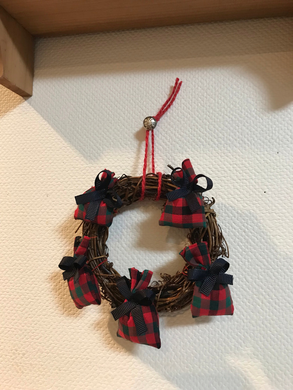 ファミリア　リンゴ　リース　飾り　クリスマス ファミリア リース リンゴ ファミリア リンゴ リース 飾り クリスマス