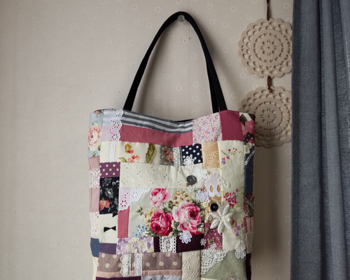 送料無料＊＊ランダムパッチワーク トートバッグ ピンク トートバッグ