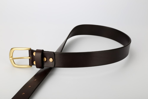 イタリア製本革手作りのメンズクラシックベルト真鍮バクッル厚み3～4MM（カスタマイズ長さ） 10枚目の画像