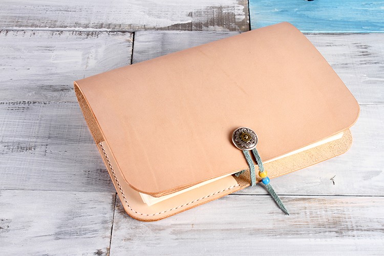 A5サイズ-牛革手作り手縫い唐草手帳