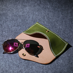 レザーメガネケース 本革手縫い 二枚革のメガネケース 8枚目の画像