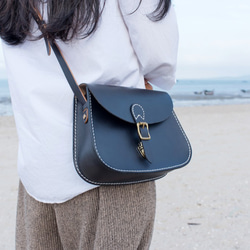 フロントバッグ サドルバッグ 本革ハンドメイド【001】 フロントバッグ サドルバッグ 本革ハンドメイド【001】