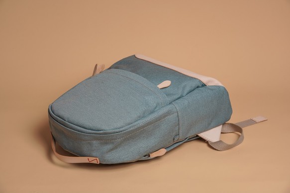 新產品活動進行中！新月經典手工真皮背包【綠色】 第4張的照片