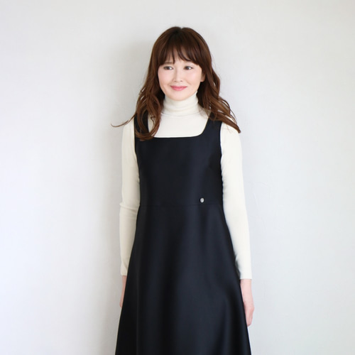 完売です！】マットダブルサテン ジャンパースカート【ブラック  