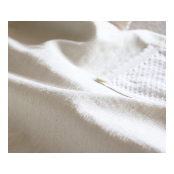 [舒適的亞麻人造絲材質◎] 看起來乾淨俐落的泡泡袖連身裙 [自然色] 第9張的照片