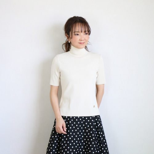 jolie mignon タートルネックストレッチ半袖プルオーバー 首元カバーが嬉しい♪】タートルネック ストレッチ 半袖プル