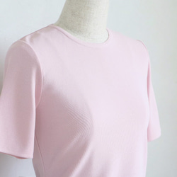 【混搭能力出色！ 】 圓領彈性短袖套頭衫【粉紅色】 第4張的照片