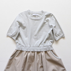 [售罄]短袖亞麻對接連衣裙（銀灰色x灰色）[日本製造] [免費送貨] [¥21000 +稅] 第4張的照片