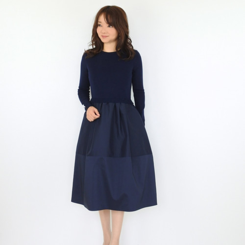 完売】切り替えタフタ 袖口パール付きニットドッキング  