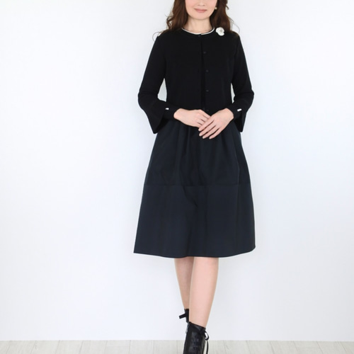 美品✨️ jolie mignon 袖口パール ニットドッキングワンピース 美品✨️ jolie mignon 袖口パール ニットドッキングワンピース - メルカリ