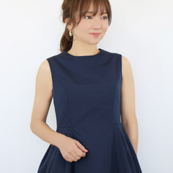 [售罄] 羅緞優雅褶皺喇叭形無袖連衣裙 [海軍藍] [日本製造] [免運費] 第2張的照片