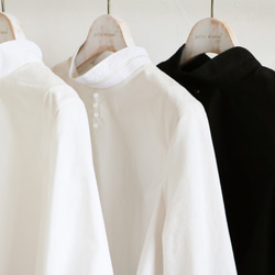 [售罄] [Jo Lee Mignon]蕾絲高領泡泡袖棉質上衣[灰白色] 第8張的照片