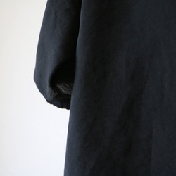 售罄！ [舒適的天然材料！ ] 亞麻青年布泡泡袖襯衫 [黑色] 第8張的照片