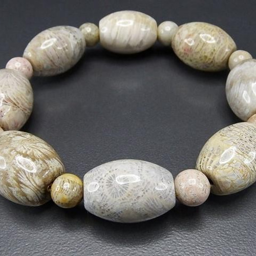 一点物天然石菊花石コーラル化石超大玉約16mm強樽形ブレスレット