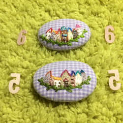 街並み刺繍のブローチorヘアゴム 2枚目の画像