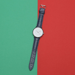 シンプル 腕時計 メンズ レディース 兼用 ブルー　型押しレザー　 1枚目の画像