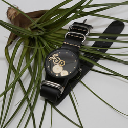 【特徴的なデザイン】本革が肌に馴染む レザーペアウォッチ　腕時計 メンズ レディース 2枚目の画像