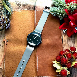 【クリスマス限定】シンプル 腕時計 メンズ レディース 兼用　 シルバー&ブラック　ステンレスベルト 2枚目の画像