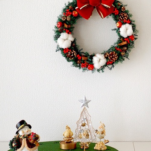 超早割2022】王道クリスマスリースシリーズ・真っ赤なリボンと綿の実