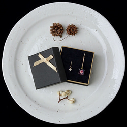 [10月誕生石顏色蛋白石]施華洛世奇和姬路古斯巴穿孔/耳環（禮品包裝，生日禮物） 第3張的照片