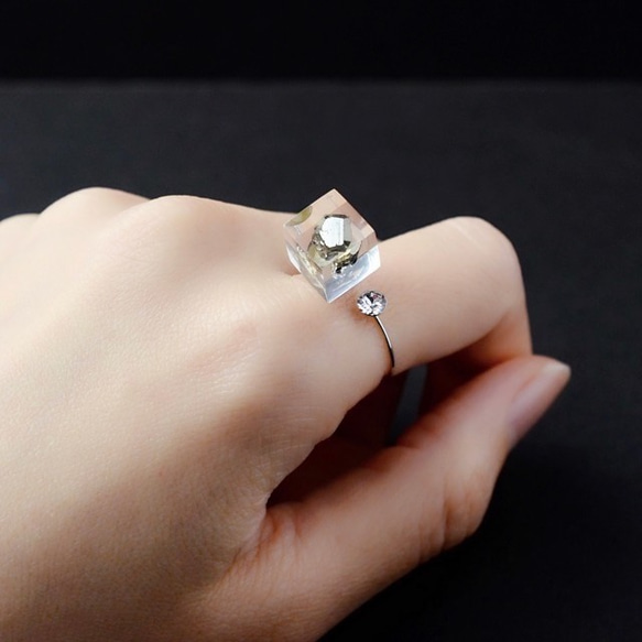 [十月誕生石彩色蛋白石] Pilite和施華洛世奇前叉環（免費禮物包裝，生日禮物） 第3張的照片